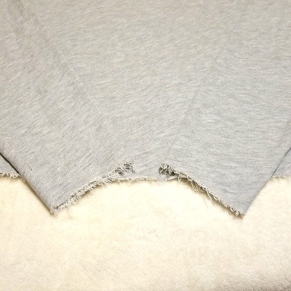 Tropic of C  sweatshirt - Picture 2 of 6